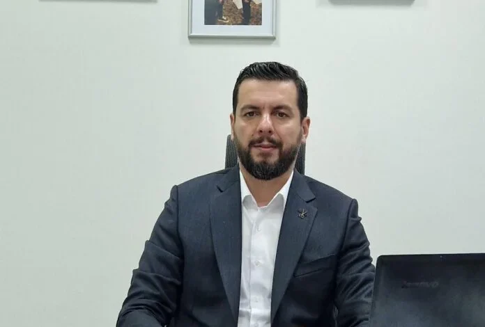 Abdulselam Selami propozon aplikacionin  Raporto problemin  për qytetarët e Shkupit