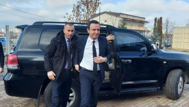 Photo of “Xhipat e zinj”, Zyra e Kryeministrit merr me qira dy automjete për rreth 60 mijë euro