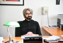 Photo of Apasiev sulmon VMRO-në pasi ministri Jeton Shasivari vendosi përdorimin e gjuhës shqipe në Ministrinë e Drejtësisë
