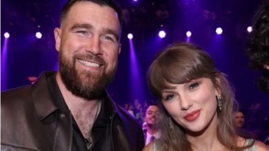 Photo of Taylor Swift kurorëzon dashurinë me futbollistin amerikan/ Masa të rrepta sigurie dhe bllokim trafiku në Manhattan