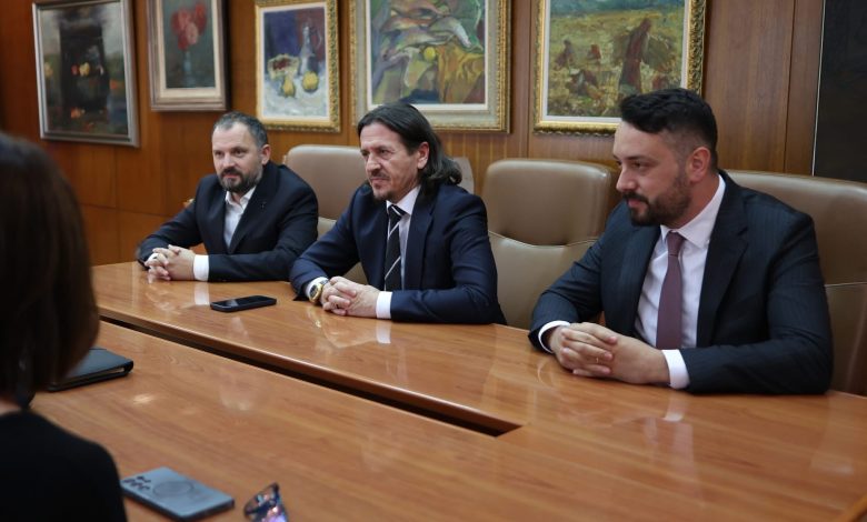 Sulejmani zyrtarisht në krye të Kulturës dhe Turizmit  Na pret shumë punë