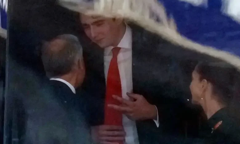 Djali i Trump kopjon stilin e të atit në finalen e Botërorit  detaji që pushtoi rrjetet