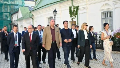 Photo of Bekim Sali viziton Katedralen e Fjetjes së Hyjlindëses në Kiev së bashku me liderë evropianë