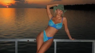 Photo of Dolce ndez atmosferën e plazhit me bikinit joshëse