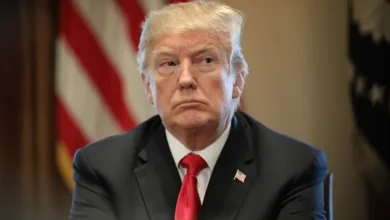 Photo of Trump pezulloi sulmet ndaj Iranit: Po i japim një shans diplomacisë, por koha po mbaron