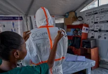 Photo of Ebola përhapet me ritme alarmante në Kongo, mbi 2 mijë raste dhe 828 viktima