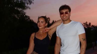 Photo of Elijona provokon ndjekësit, flet për gjërat intime të Klodit