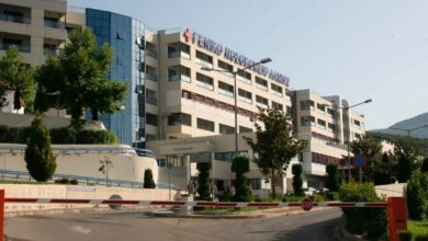 Photo of Salmonela alarmon Greqinë! Rritet numri i të shtruarve në spital, autoritetet japin alarmin: Mos hani pula