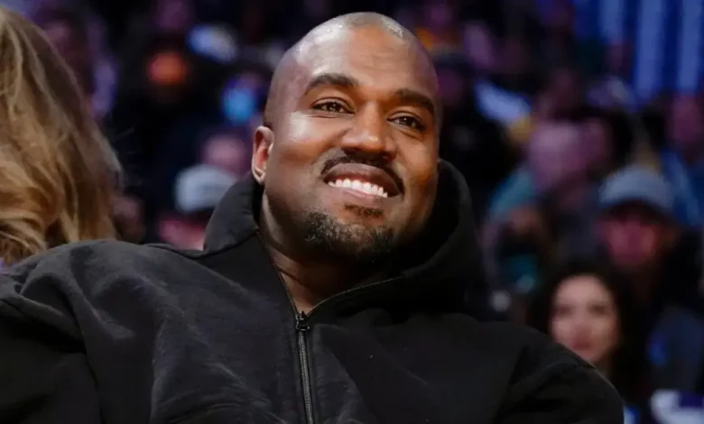Kanye West mbërrin në Shqipëri për një koncert epik