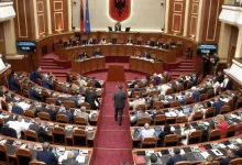 Photo of Nuk u dakordësuan në Konferencën e Kryetarëve, refuzohet edhe në Kuvend kërkesa e PD-së për zgjatjen e afatit të ‘Territoriales’