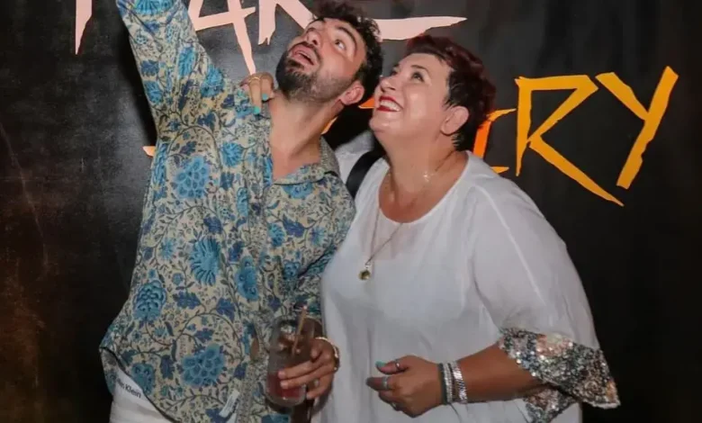 Edhe pse u raportua për ndarje  ky është veprimi i Xherit ndaj Xhensilës
