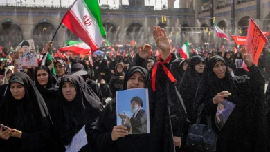 Photo of Video/ “Vdekje e SHBA-së”, mijëra iranianë përcjellin Khamenein për në banesën e fundit, mungon djali i ish-Liderit Suprem
