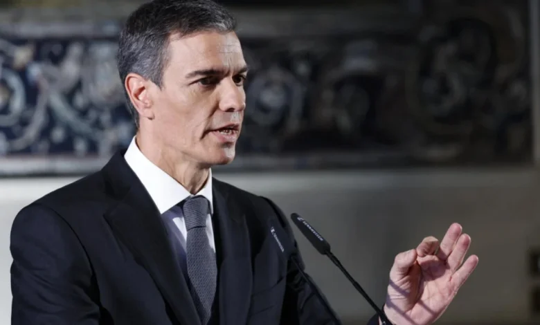 Zjarret në Spanjë  kryeministri Sánchez  Po shohim dritë në fund të tunelit