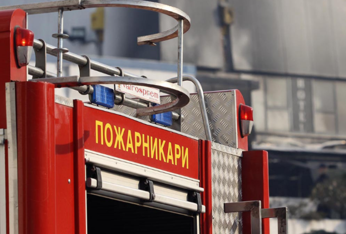Tragedi në Kërçovë  Një burrë 37 vjeçar vdiq në zjarr në banesë