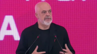 Photo of Debati për projektin në Sazan, Rama: Nuk është shitur tokë publike, mbetet i shtetit. Shqipëria nuk do të bëjë asnjë hap kundër standardeve të BE-së