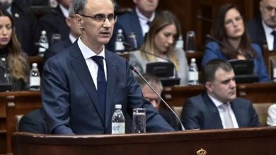 Photo of Qeveria serbe i mbijeton votëbesimit