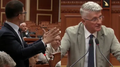 Photo of “Kërkoi kriterin fetar për ndarjen e bashkive”, Gjekmarkaj i kthehet deputetit të PS: Turp të kesh, katolicizmi është ura që na lidh me Europën