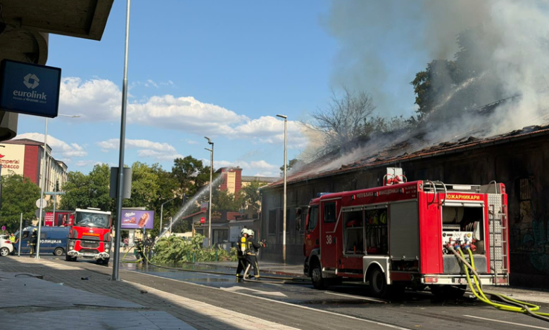 Zjarr në Bulevardin Jugor në Kisella Vodë të Shkupit