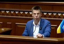 Photo of Deputeti i Ukrainës i reagon Zelenskyt: Gabim diplomatik, do të vazhdoj të luftoj për pavarësinë e Kosovës