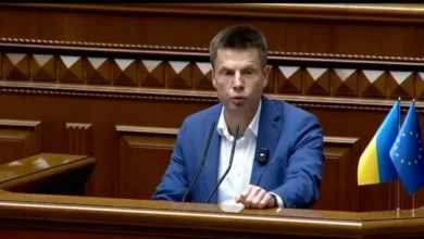 Photo of Deputeti i Ukrainës i reagon Zelenskyt: Gabim diplomatik, do të vazhdoj të luftoj për pavarësinë e Kosovës