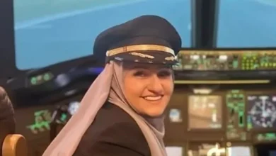 Photo of Naime Avdyli-Feta pilotja e parë shqiptare që prek qiellin me aeroplan “Boeing 737”