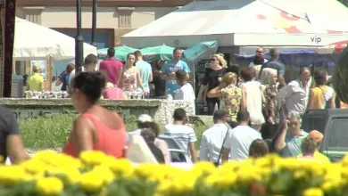 Photo of Temperaturat arrijnë deri në 40 gradë celsius, qytetarë: Dalim më shumë për në mjek