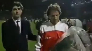 Photo of Përtej ngjyrave dhe rivalitetit, kur Franco Baresi theu rregullat e UEFA-s për të nderuar viktimat e Juventusit në Heysel