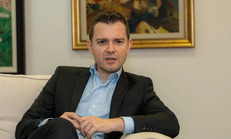 Mucunski në vizitën e parë në Izrael  Duam të jemi portë drejt Evropës jo vetëm për turistët izraelitë  por edhe për kompanitë izraelite