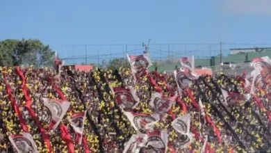 Photo of Derbi i dhunshëm në Brazil/ Sherri mes tifozëve del jashtë kontrollit, humb jetën një person