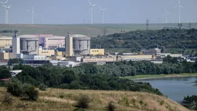 Photo of Niveli i Danubit bie, Rumania mbyll centralin e vetëm bërthamor