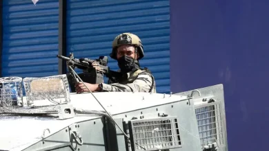 Photo of Gjashtë palestinezë, përfshirë 2 mjekë, të plagosur në sulmet izraelite në Bregun Perëndimor