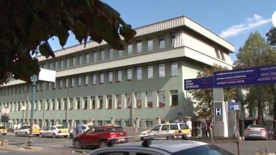 Photo of Arrestohet 42-vjeçari pasi vodhi portofolin dhe sulmoi një punonjëse në Klinikën “Nënë Tereza”