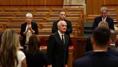 Photo of Hungaria zgjedh ish-kreun e Gjykatës së Lartë, Andras Baka, president