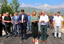 Photo of Zekolli Shaqiri: Përuron rrugën e re në Bogovinë, investime në vlerë prej 2,3 milionë euro për 12 projekte, 9 nga thirrja e parë dhe 3 nga thirrja e dytë (VIDEO)