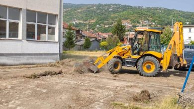 Photo of Kasami: Dje premtim, sot punë, nisin punimet për terrenet multifunksionale sportive në Gjimnazin e Tetovës