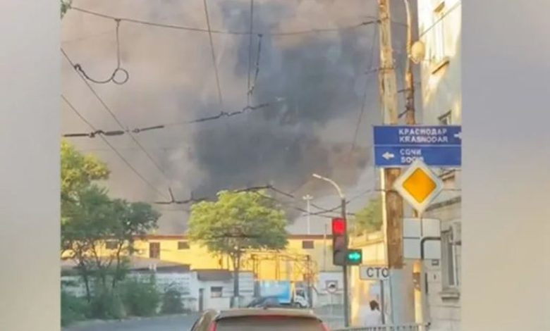 VIDEO  Sulm masiv ukrainas në Novorossiysk  goditet baza kryesore e flotës ruse në Detin e Zi