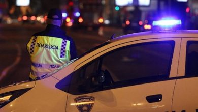 Photo of Thika në mes të Tetovës: Dy të rinj plagosen në përleshjen te “Boris Kidriç”, tre persona arrestohen