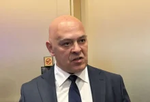 Photo of Protesta e komunave, Gjini fton qytetarët për pjesëmarrje: Nesër ngremë zërin!