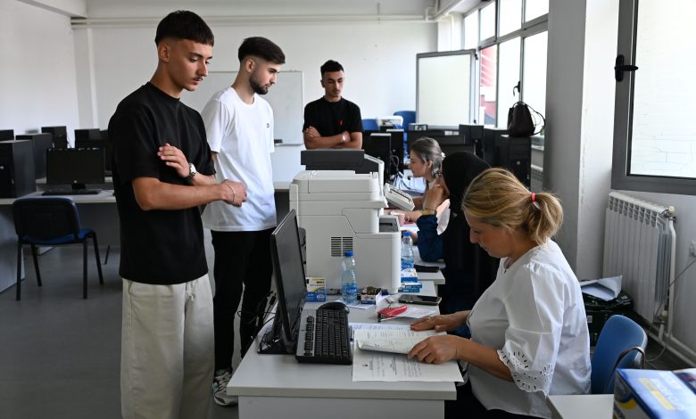 Universiteti i Tetovës ofron mundësi të shumta për studime  transferim  rikualifikim dhe avancim akademik