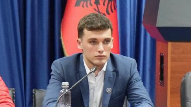Photo of Ylli Paçuku: Duam një politikë ku kritika pranohet edhe kur gabon i yti