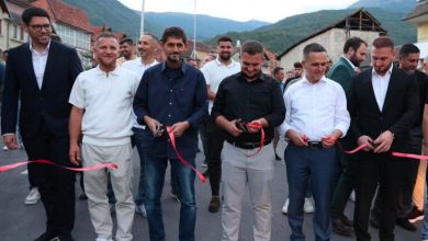 Photo of Kasami promovon rrugën e re në Xhepçisht: Investim me ujësjellës, kanalizim dhe asfalt