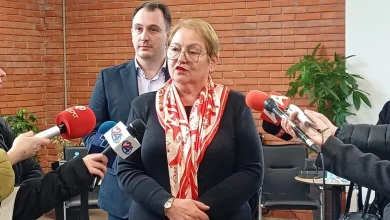 Photo of Mbyllen 26 shkolla rurale me numër të vogël nxënësish, ministrja Janevska: Nuk ka logjikë t’i mbajmë fëmijët të izoluar