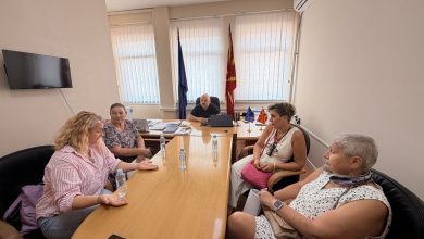 Photo of Zëvendësministri i Shëndetësisë u takua me përfaqësuesit e HEMA-ONKO-s