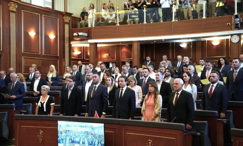 Seanca për konstituimin e Kuvendit vazhdon të shtunën në orën 11 00