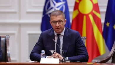 Photo of Mickoski: Nuk planifikojmë rritje të çmimit të energjisë elektrike, po punojmë për ulje ose rritje të tarifës së lirë