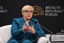 Photo of Në aksident trafiku lëndohet Presidentja e Sllovenisë