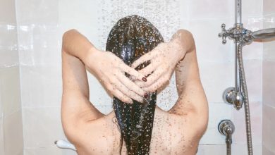Photo of A është një dush i ftohtë mënyra më e mirë për t’u freskuar në një natë të nxehtë?
