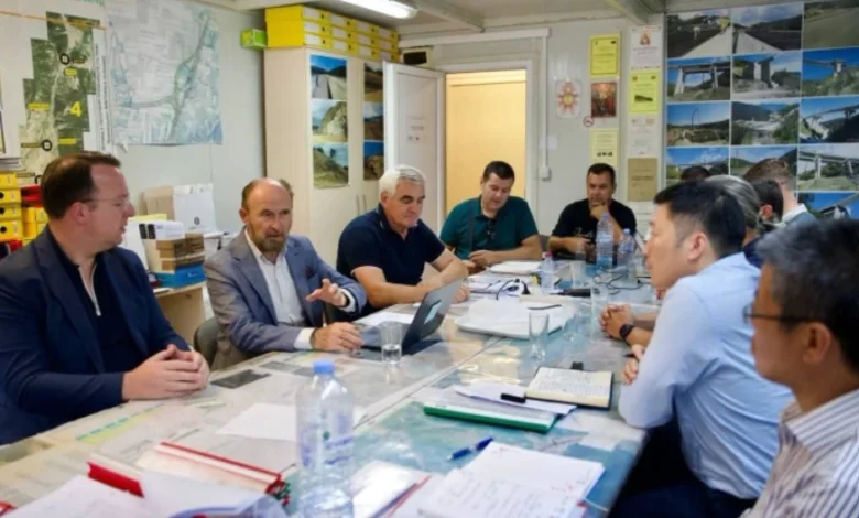 Nikolloski  Po zgjidhen probleme komplekse inxhinierike në autostradën Ohër Kërçovë