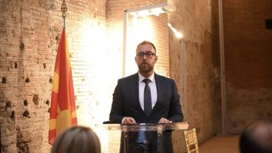 Photo of Ish-ministri Llutkov emërohet koordinator kombëtar për kulturë