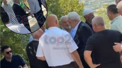 Photo of Ali Ahmeti merr pjesë në varrimin e babait të Izet Mexhitit